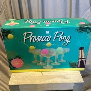 NWOT: Prosecco Party